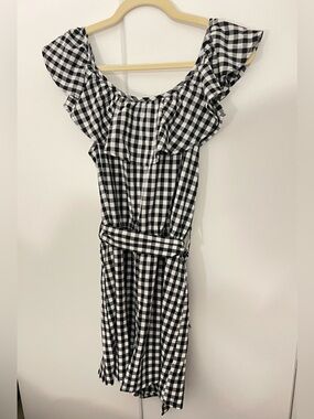 Gingham off shoulder ruffle tie waist romper NWT size 8